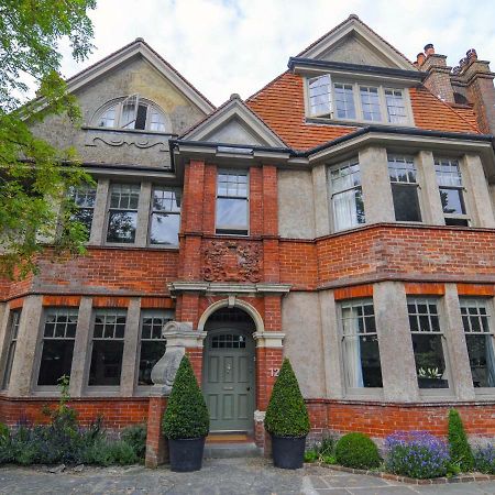 Saffrons Apartment Eastbourne Ngoại thất bức ảnh