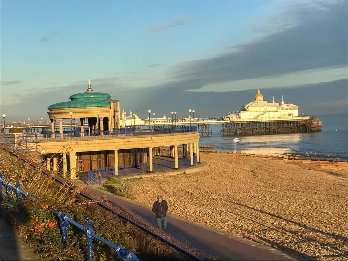 Saffrons Apartment Eastbourne Ngoại thất bức ảnh