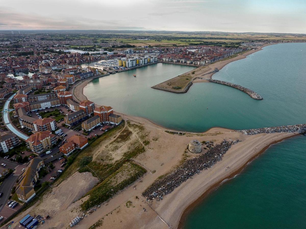 Saffrons Apartment Eastbourne Ngoại thất bức ảnh
